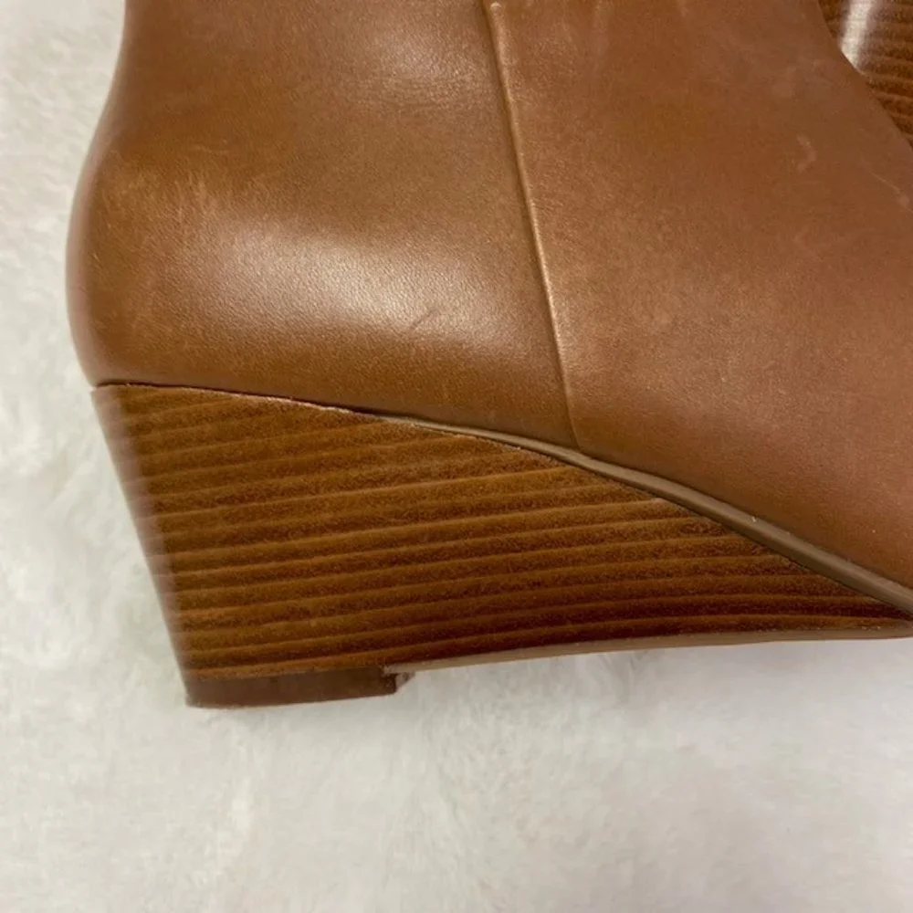 Cole Haan‎ Eneida Wedge Booties Pointed Toe Leather, size 8.5 B